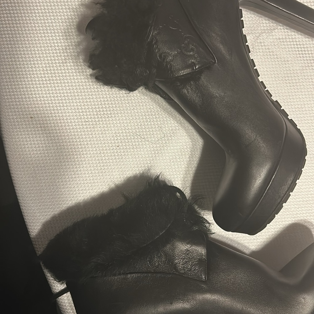 Authentic Gucci 4’ heels - Picture 5 of 6